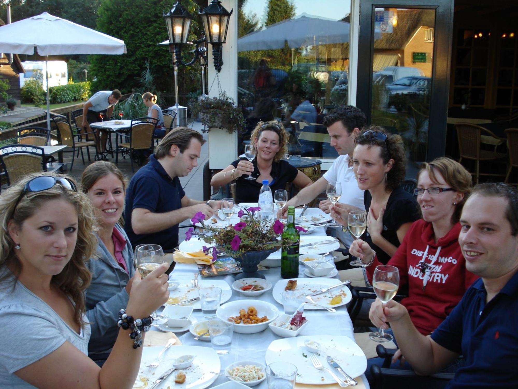 De Dames Van De Jonge Hotel Restaurant Giethoorn Exterior foto