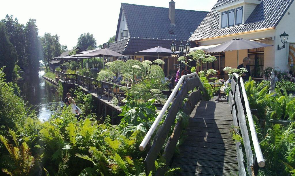 De Dames Van De Jonge Hotel Restaurant Giethoorn Exterior foto