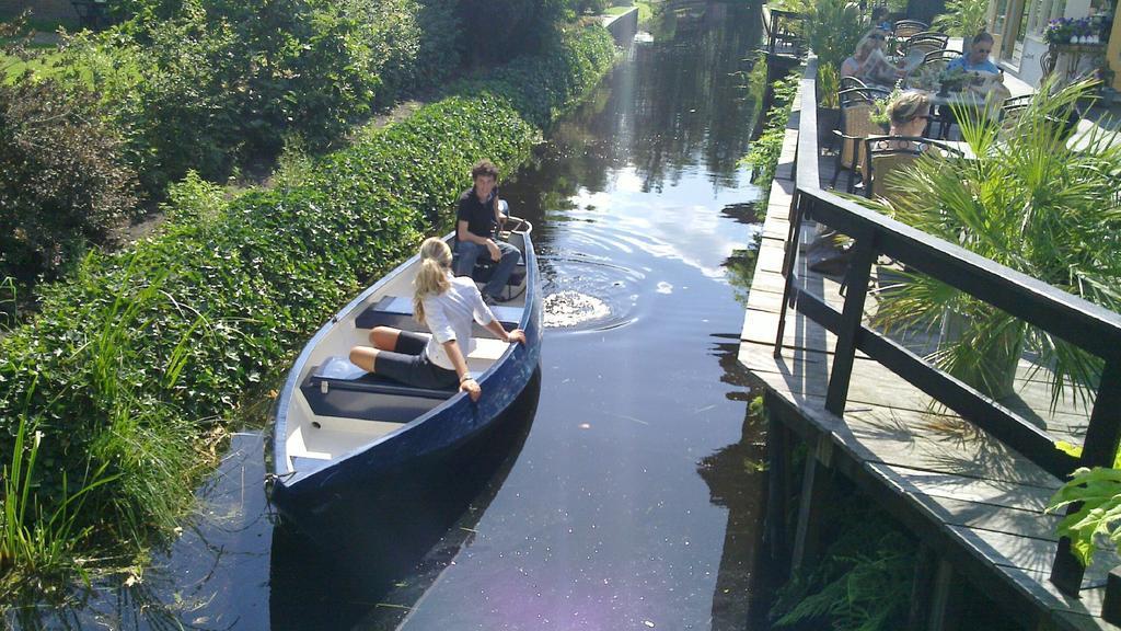 De Dames Van De Jonge Hotel Restaurant Giethoorn Exterior foto