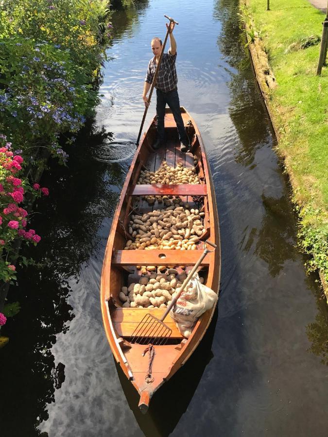 De Dames Van De Jonge Hotel Restaurant Giethoorn Exterior foto
